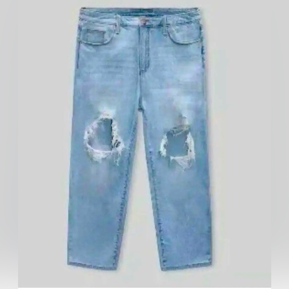 Universal Thread Distressed High-rise Vintage Straight Cropped Jean - Picture 2 of 5